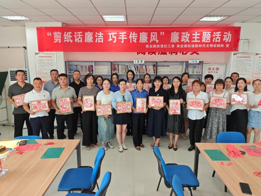 k8凯发推荐国际娱乐腾讯新闻再传捷报！3部作品摘得首届“粤港澳纪录片盛典”多项殊荣
